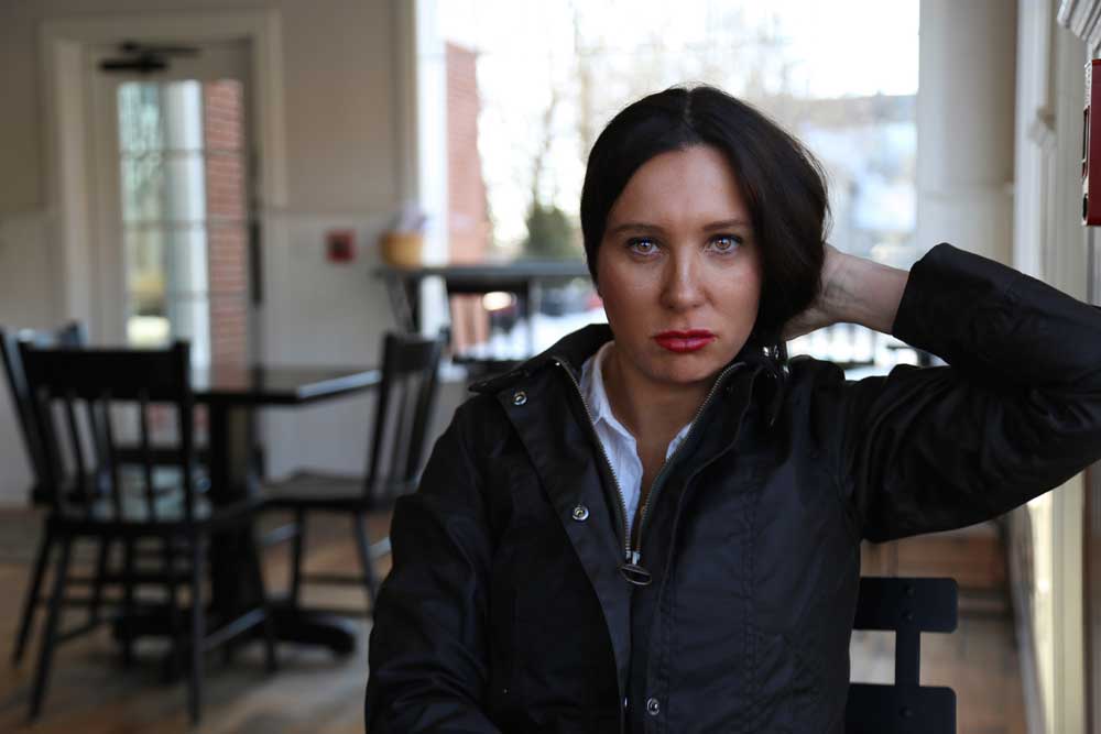 Fainting Couch Feminists Episode Fifty-Three: Sex, Desire, and Power Moves: Lisa Taddeo On the Sex Lives of Ordinary Women