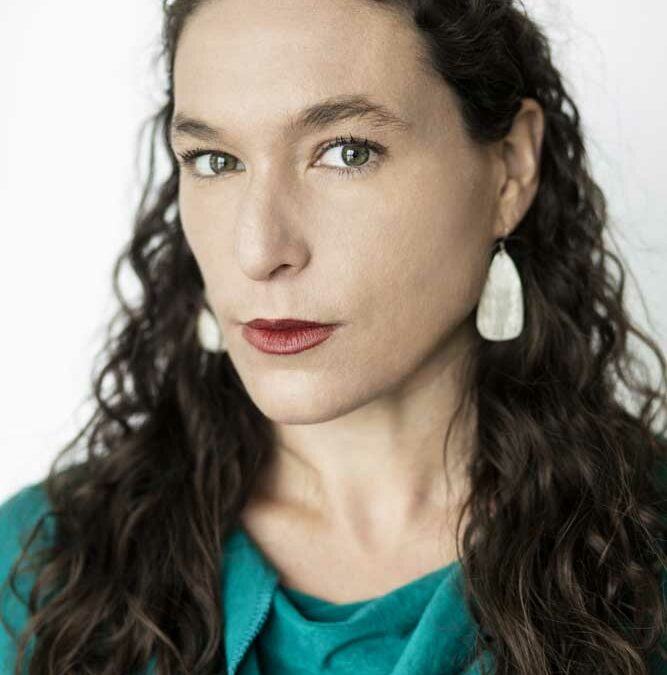 Fainting Couch Feminists Episode Fifty-Nine: Hello I Want to Die Please Fix Me: Anna Mehler Paperny Talks Depression and Suicide