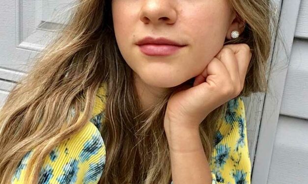 Fainting Couch Feminists Episode Sixty-One: How Should We Respond to “Compliments” From Male Strangers?